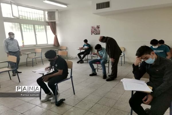 برگزاری آزمون ورودی پایه دهم نمونه دولتی و فرهنگ در منطقه ۱۳ تهران