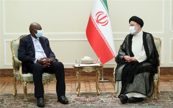 رئیسی: تهران توسعه روابط با کشورهای آفریقایی را پیگیری می‌کند