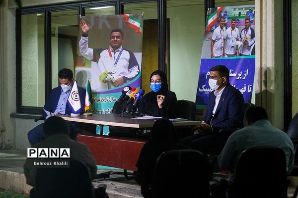 نشست خبری رئیس فدراسیون تیراندازی