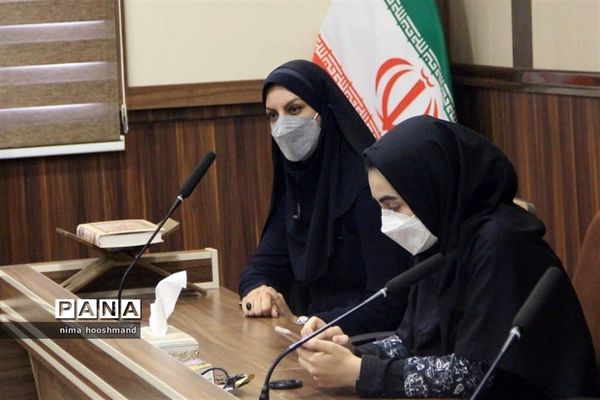 تجلیل از خبرنگاران فعال پانا ناحیه یک شهرری به مناسبت روز خبرنگار