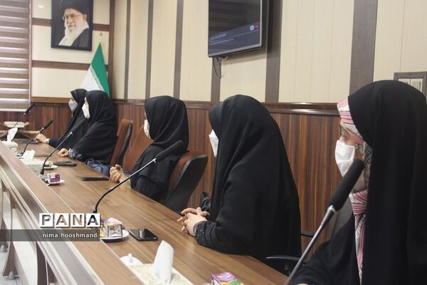 تجلیل از خبرنگاران فعال پانا ناحیه یک شهرری به مناسبت روز خبرنگار