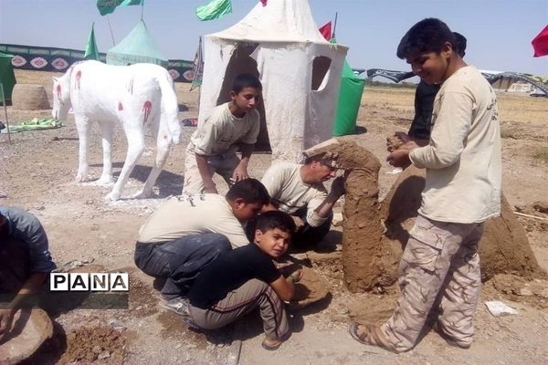 آماده سازی نمایشگاه «غنچه های خونین» در روستای باقرآباد قم
