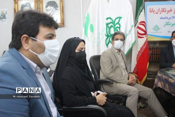 تجلیل از خبرگزاری پانا  و  کارکنان اداره اطلاع رسانی و روابط عمومی آموزش و پرورش استان بوشهر