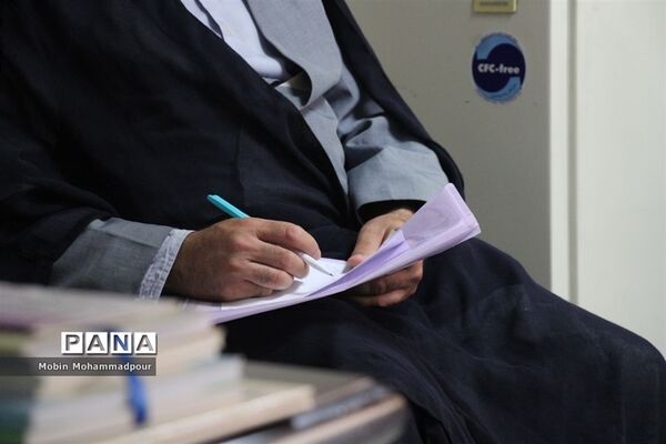 نشست مطبوعاتی مدیر ستاد اقامه نماز آذربایجان شرقی
