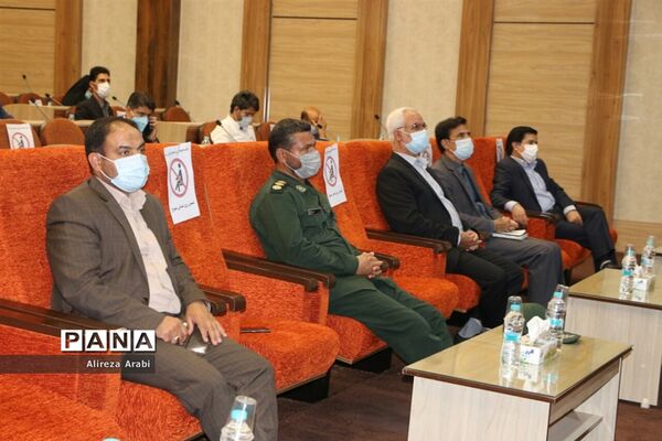 مراسم تجلیل از فعالان رسانه شهرستان کاشمر