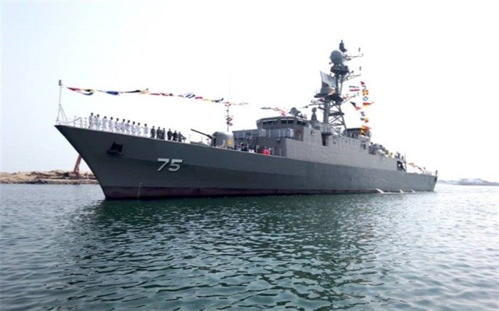 ناوشکن بومی دنا آماده اعزام به ماموریت دریانوردی