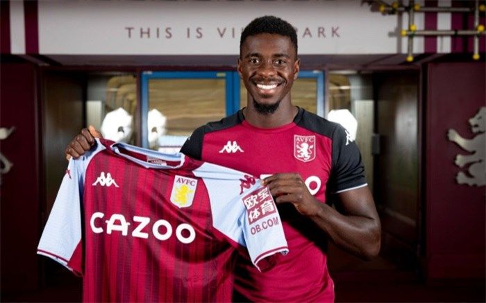 مدافع منچستر به استون ویلا پیوست