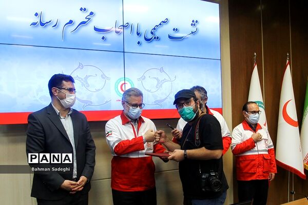 بازدید خبرنگاران از سازمان امداد و نجات جمعیت هلال احمر