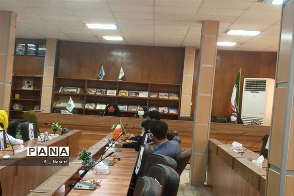 افتتاحیه جشنواره آذرخش جوانان در کانون سلمان منطقه 10