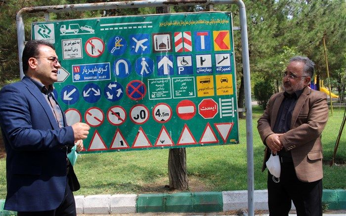 توسعه برنامه‌های آموزش محور با موضوع ترافیک برای کودکان و نوجوانان در تبریز