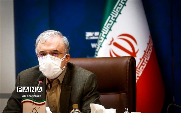 نمکی: تا چند روز آینده مشکل کمبود سرُم حل خواهد شد