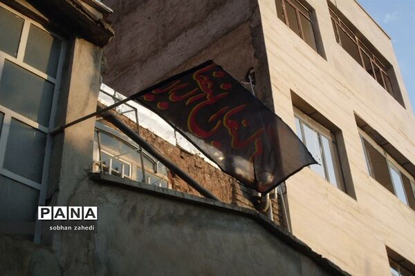 سیاهپوش شدن رودهن و بومهن در عزای امام حسین(ع)