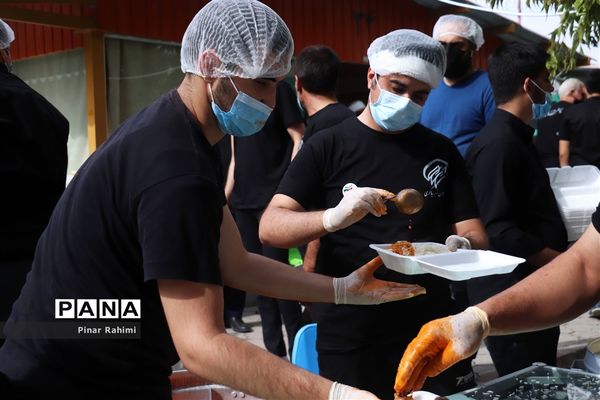 برگزاری طرح ملی نذرواره  ۷۲ خوان احسان حسینی