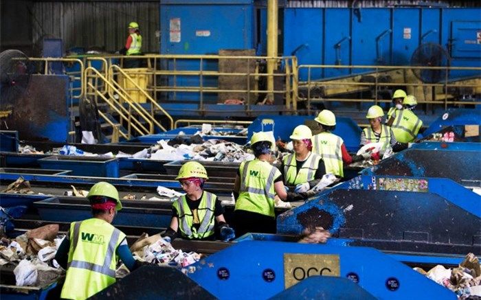 کاهش 1800مگاواتی تولید برق نسبت به روز گذشته