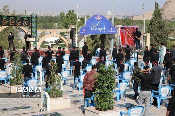 برگزاری سوگواره  احلی من العسل در جوار مرقد حاج قاسم سلیمانی