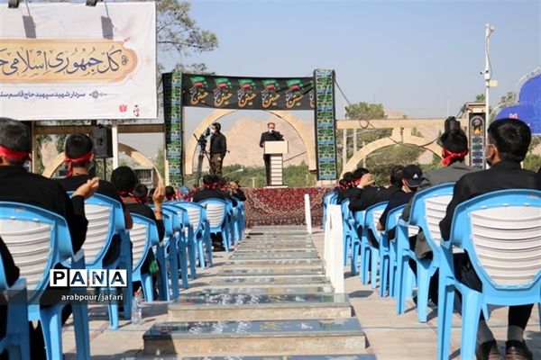 برگزاری سوگواره  احلی من العسل در جوار مرقد حاج قاسم سلیمانی
