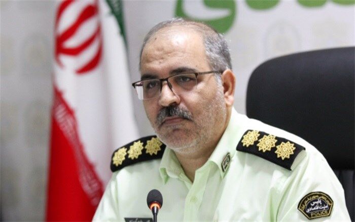 کشف 20 میلیارد ریال لوازم آرایشگاهی قاچاق در بازار تهران