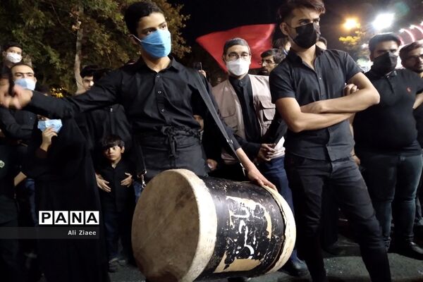 مراسم عزاداری حضرت اباعبدالله الحسین علیه السلام در مشهد