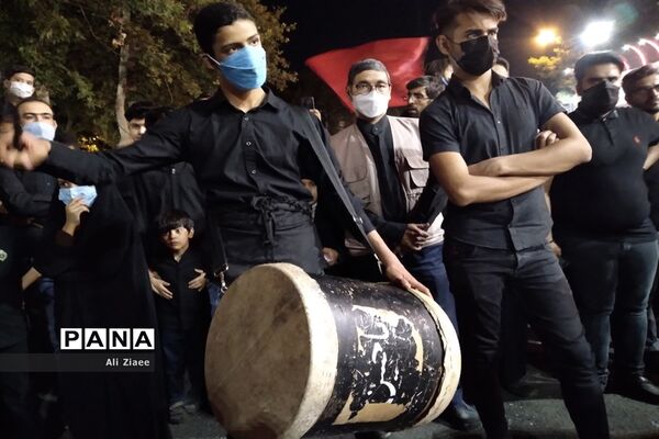 مراسم عزاداری حضرت اباعبدالله الحسین علیه السلام در مشهد
