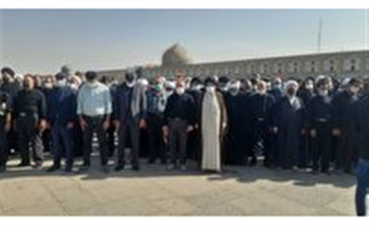 پیکر آیت الله فقیه ایمانی، عالم مبارز و برجسته اصفهانی در خاک آرمید