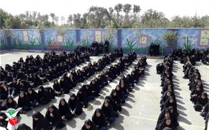 تهیه محتواهای الکترونیکی جذاب در تربیت دانش‌آموزان با خط فکری سردار سلیمانی موثر است