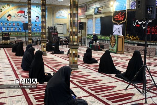 برگزاری مراسم عزاداری« دختران زینبی» در شهرستان گلوگاه