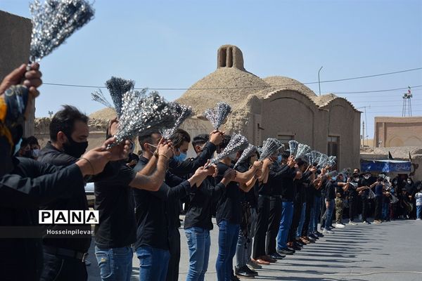 ظهر تاسوعا در هیات محبان شهرستان خوسف