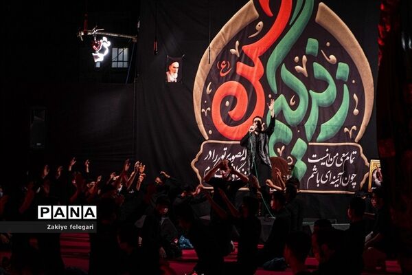 عزاداری هیات نوجوانان مکتب سیدالشهدا در شهرستان بهارستان دو
