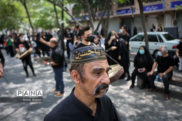 عزاداری تاسوعا حسینی در بازار تهران