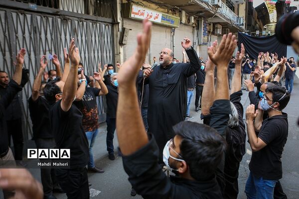 عزاداری تاسوعا حسینی در بازار تهران