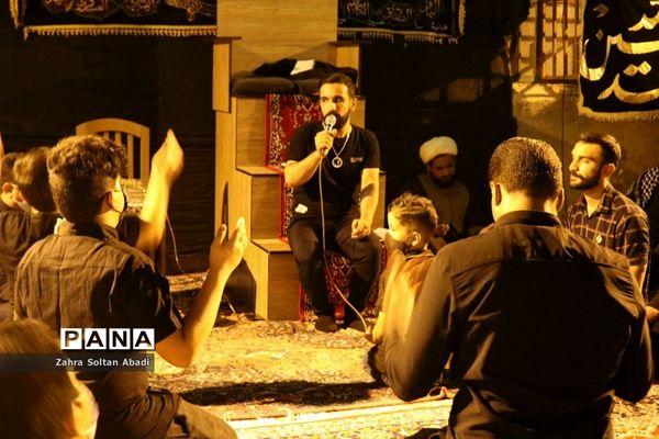 شور حسینی مردم ایرانشهر در شب عاشورای حسینی