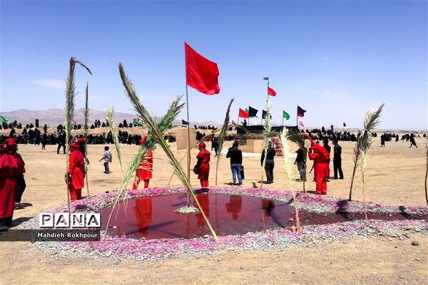 برگزاری مراسم واقعه ظهر عاشورا در حاجی آباد بیرجند