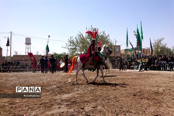 مراسم عزاداری و تعزیه  برای اسیران کربلا در روستای فرح آباد کاشمر