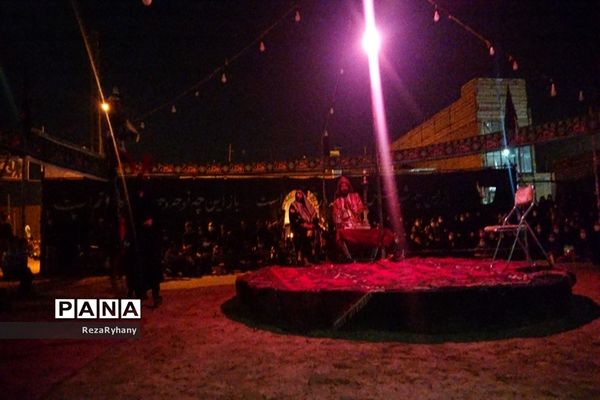 مراسم عزاداری و تعزیه  برای اسیران کربلا در روستای فرح آباد کاشمر