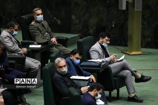 جلسه بررسی صلاحیت وزرای پیشنهادی دولت سیزدهم در مجلس