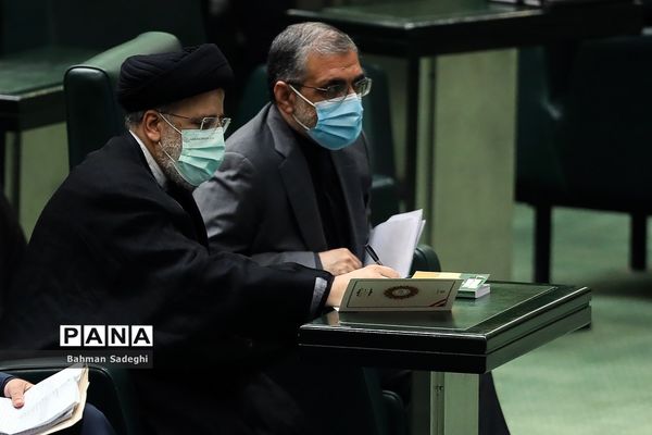 جلسه بررسی صلاحیت وزرای پیشنهادی دولت سیزدهم در مجلس