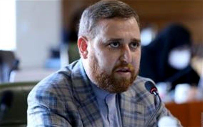 اقراریان: مساله جمع‌آوری پسماندها در منطقه 4 شهرداری رها شده است