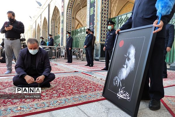 تشییع پیکر علامه حکیمی در بارگاه  رضوی