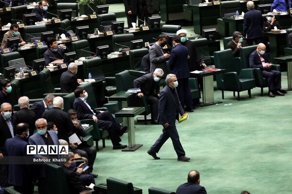 چهارمین روز بررسی صلاحیت وزرای پیشنهادی دولت سیزدهم در مجلس