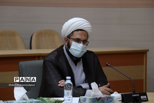 جلسه کمیته تعلیم وتربیت مهندسی فرهنگی آذربایجان شرقی