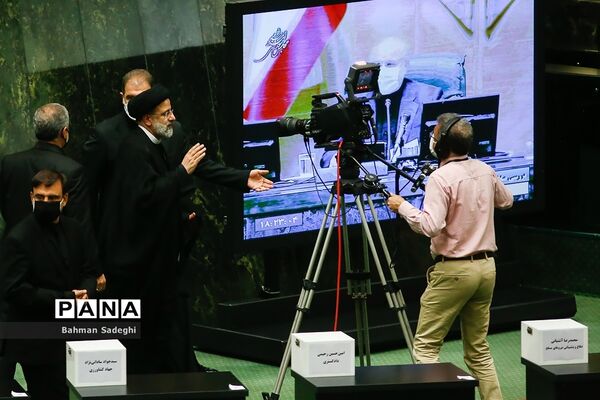 پنجمین روز بررسی صلاحیت وزرای پیشنهادی دولت سیزدهم در مجلس