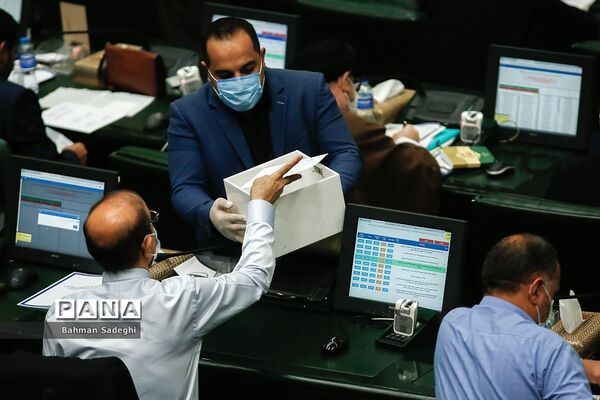 پنجمین روز بررسی صلاحیت وزرای پیشنهادی دولت سیزدهم در مجلس