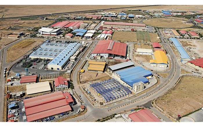 قانون ممنوعیت استقرار صنایع مانع تمرکزگرایی نشد