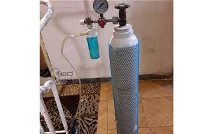 پیشکسوت فرهنگی یک عدد کپسول اکسیژن اهداء کرد