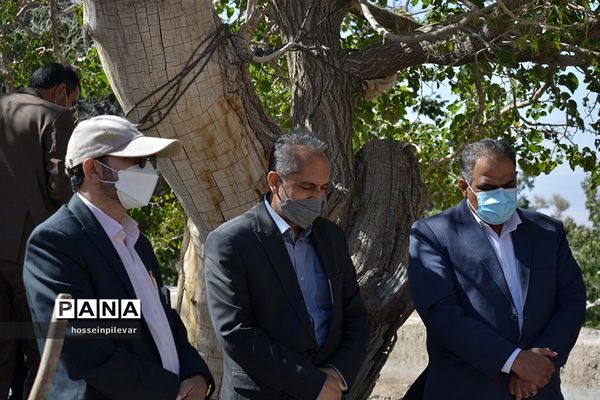 احیا و مرمت قنات در روستای پرمچ در بخش ماژان