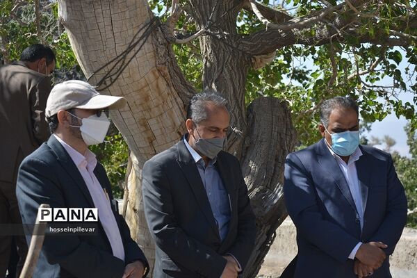 احیا و مرمت قنات در روستای پرمچ در بخش ماژان