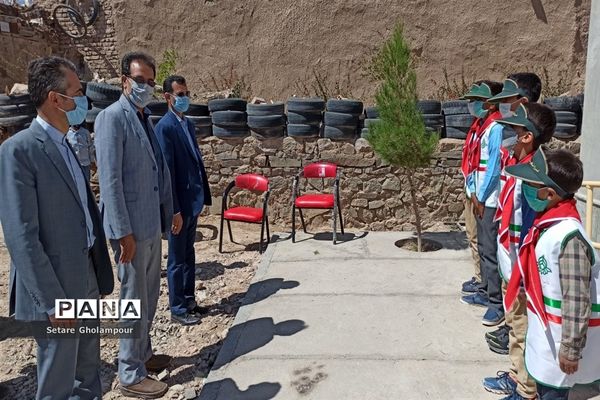 افتتاح سه پروژه آموزشی در شهرستان درمیان