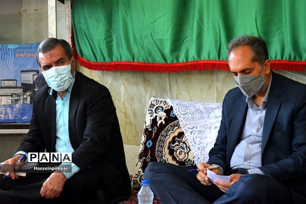 دیدار نماینده مجلس با شورا ها و معتمدین روستاهای ماهمیران، رزگ،گلگون وکلاته شمس