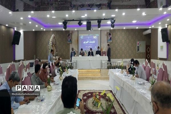 نشست خبری مدیر آموزش و پرورش کاشمر