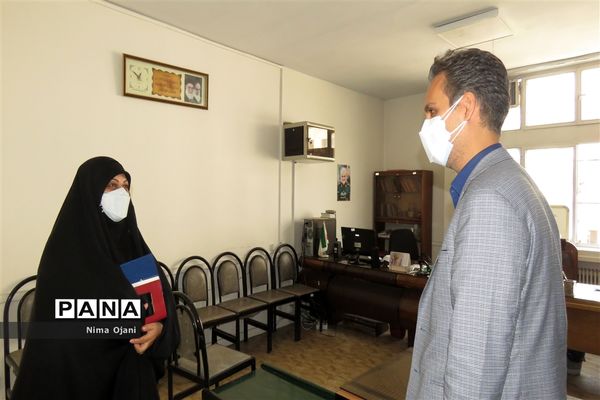 دیدار معاون پرورشی و فرهنگی اداره کل آموزش و پرورش تهران با همکاران حوزه پرورشی منطقه 8